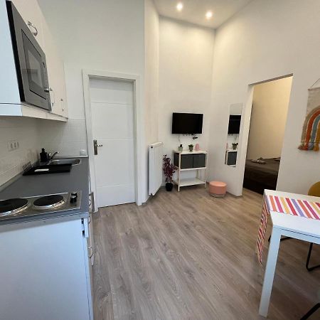D58 Delux Apartments In The City Center Budapest Bagian luar foto