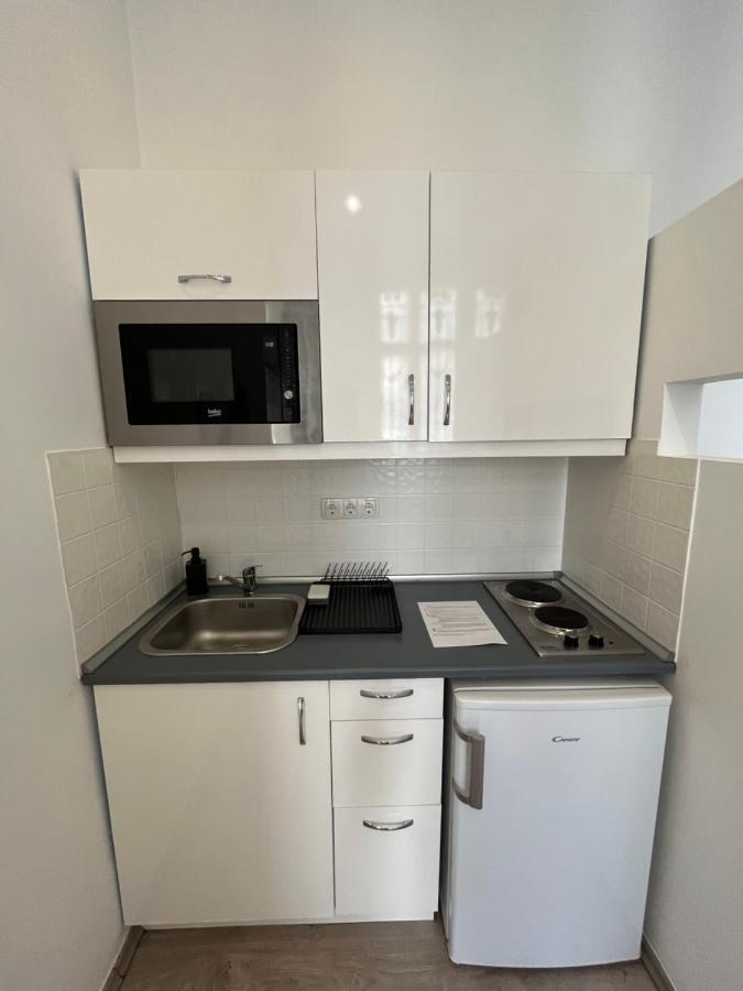 D58 Delux Apartments In The City Center Budapest Bagian luar foto