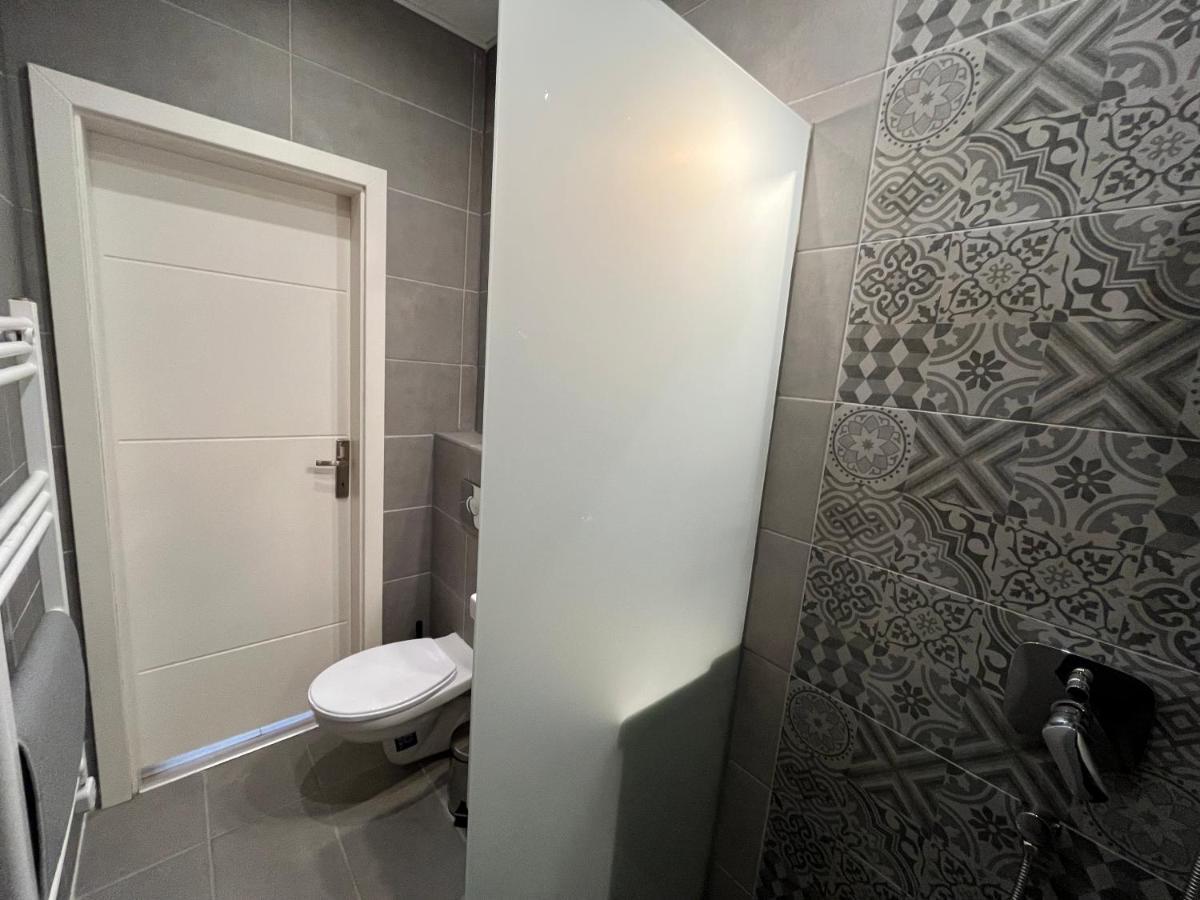 D58 Delux Apartments In The City Center Budapest Bagian luar foto